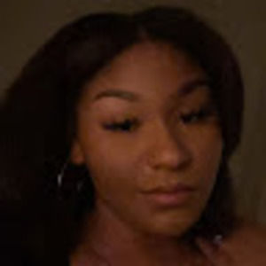 Meet your Posher, Samara